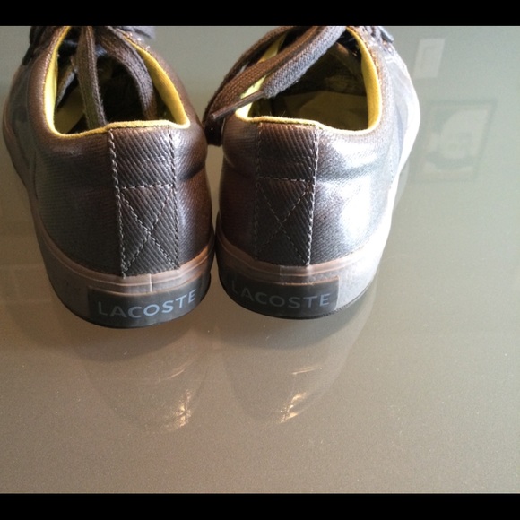 Lacoste Leather and Synthetic Sneakers sz 6.5 - Picture 3 of 5